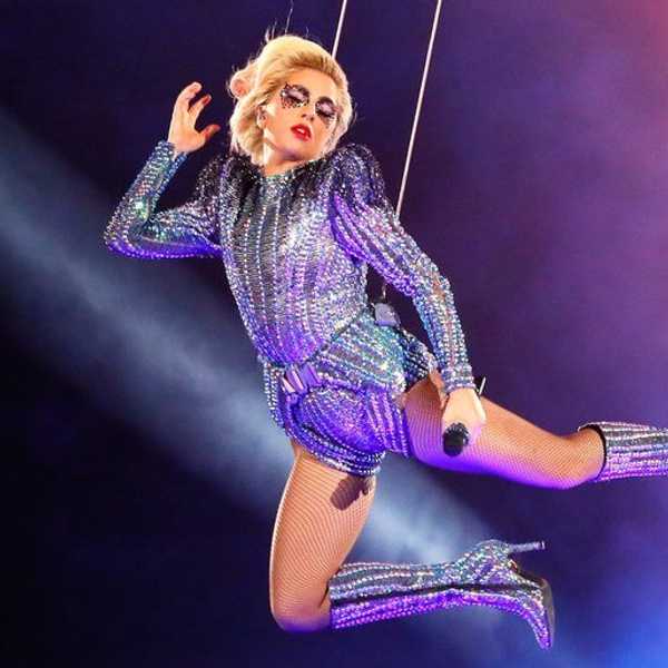 40 Thoughts I Had During Lady Gaga's Halftime Performance