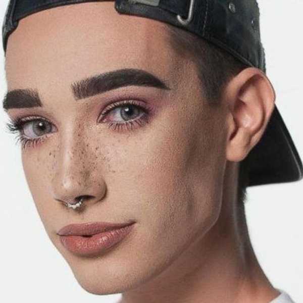Society Needs to Stop Makeup-Shaming