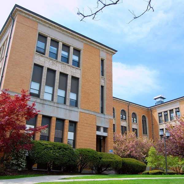 10 Reasons Why Salem State is the Worst