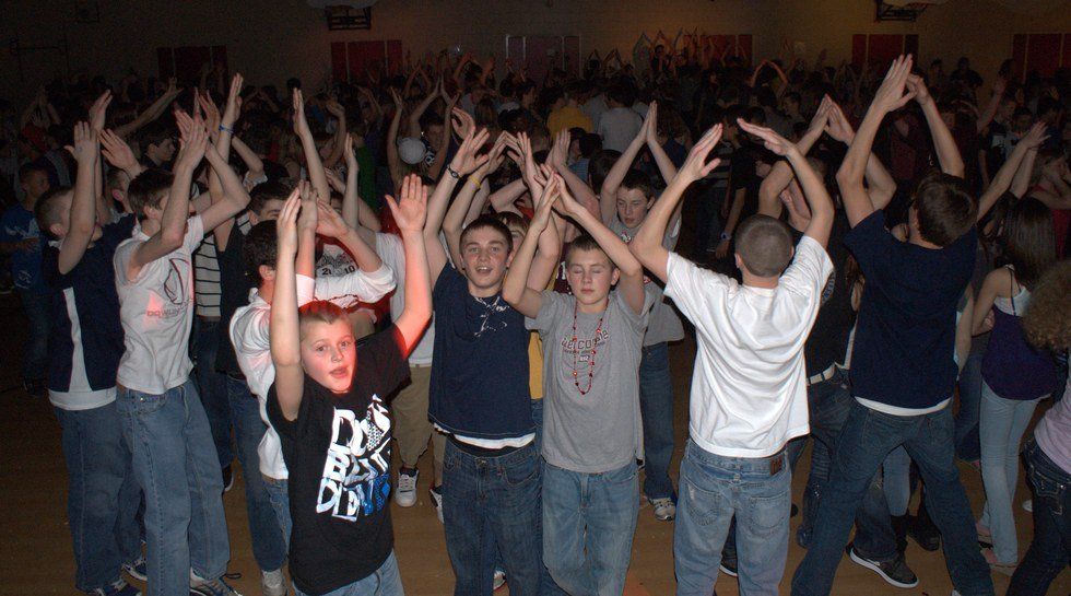 25 Songs That Will Take You Back To Middle School