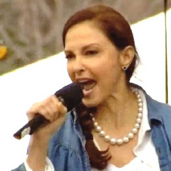 Ashley Judd, Your White Privilege Is Showing