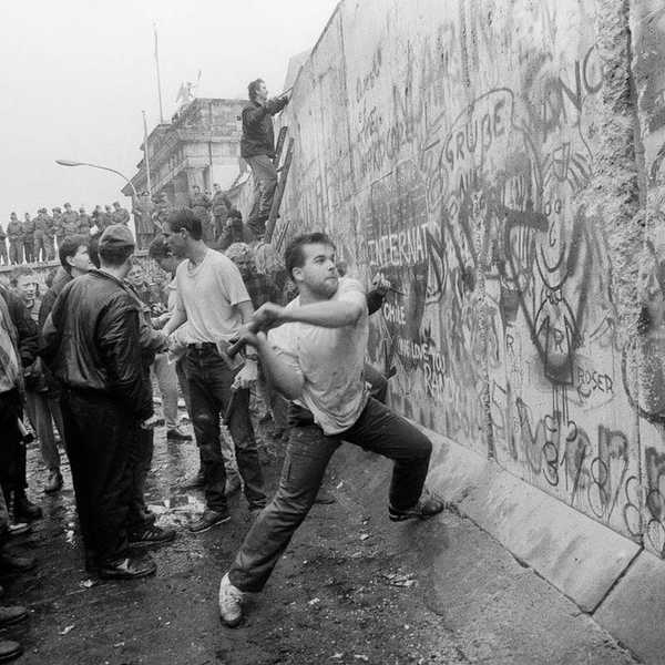 Why that Stupid Border Wall Will Never Happen