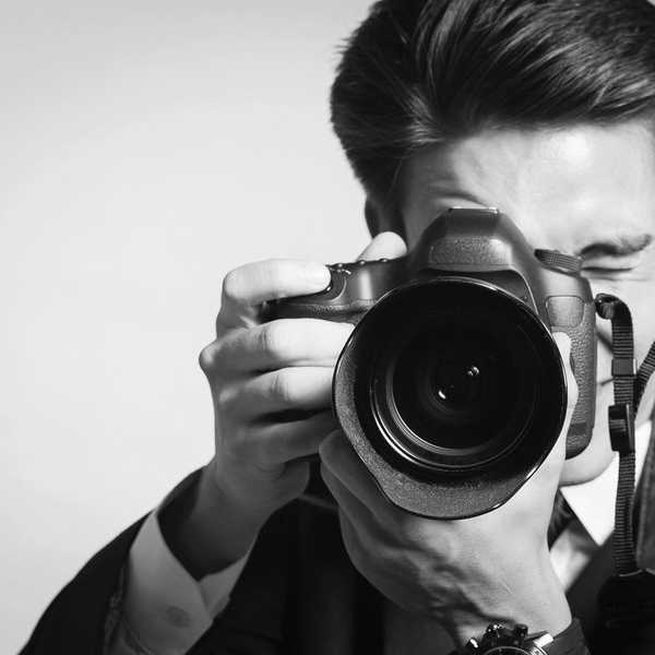 10 Reasons You Should Date A Photographer