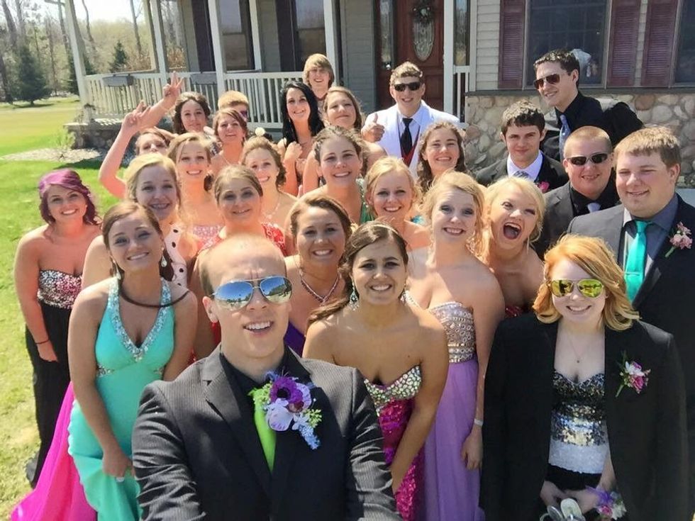 Pretty Pretty Prom Girl