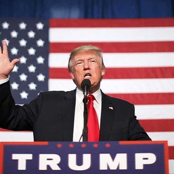Inauguration Feeds "Memeing"