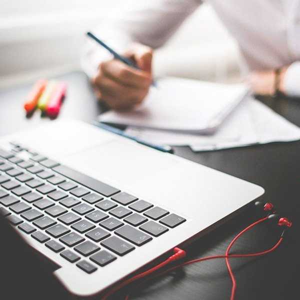 8 Signs Winter Break Is Almost Over