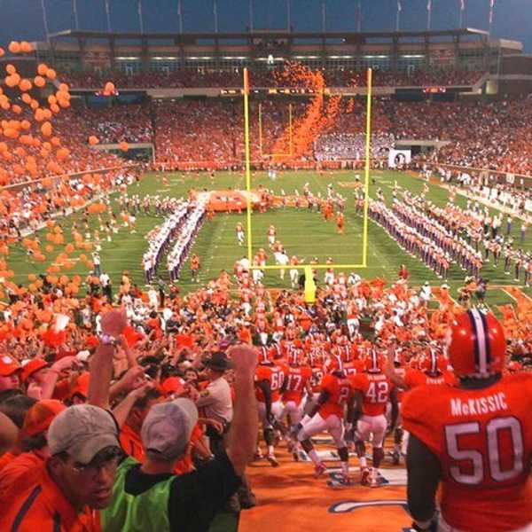 12 Reasons Why Clemson Is Actually Better Than The University Of South Carolina