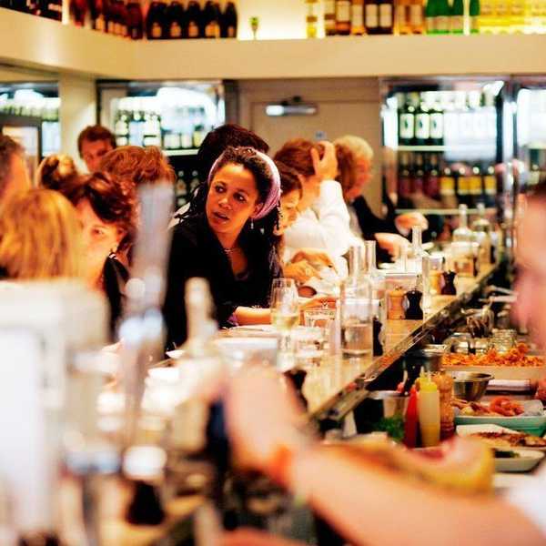 5 Things You Should Know About Waiters