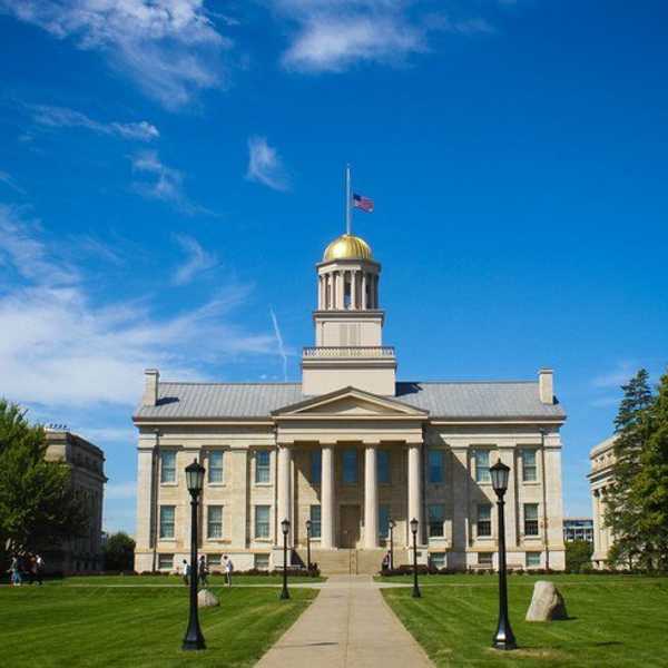 4 Reasons Why Spring Semester Is Better Than Fall