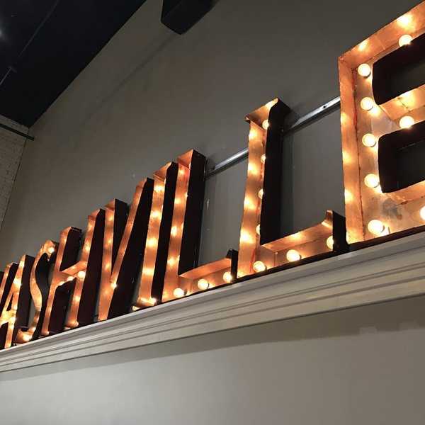 A College Kid's Top 10 Thing's To Do In Nashville