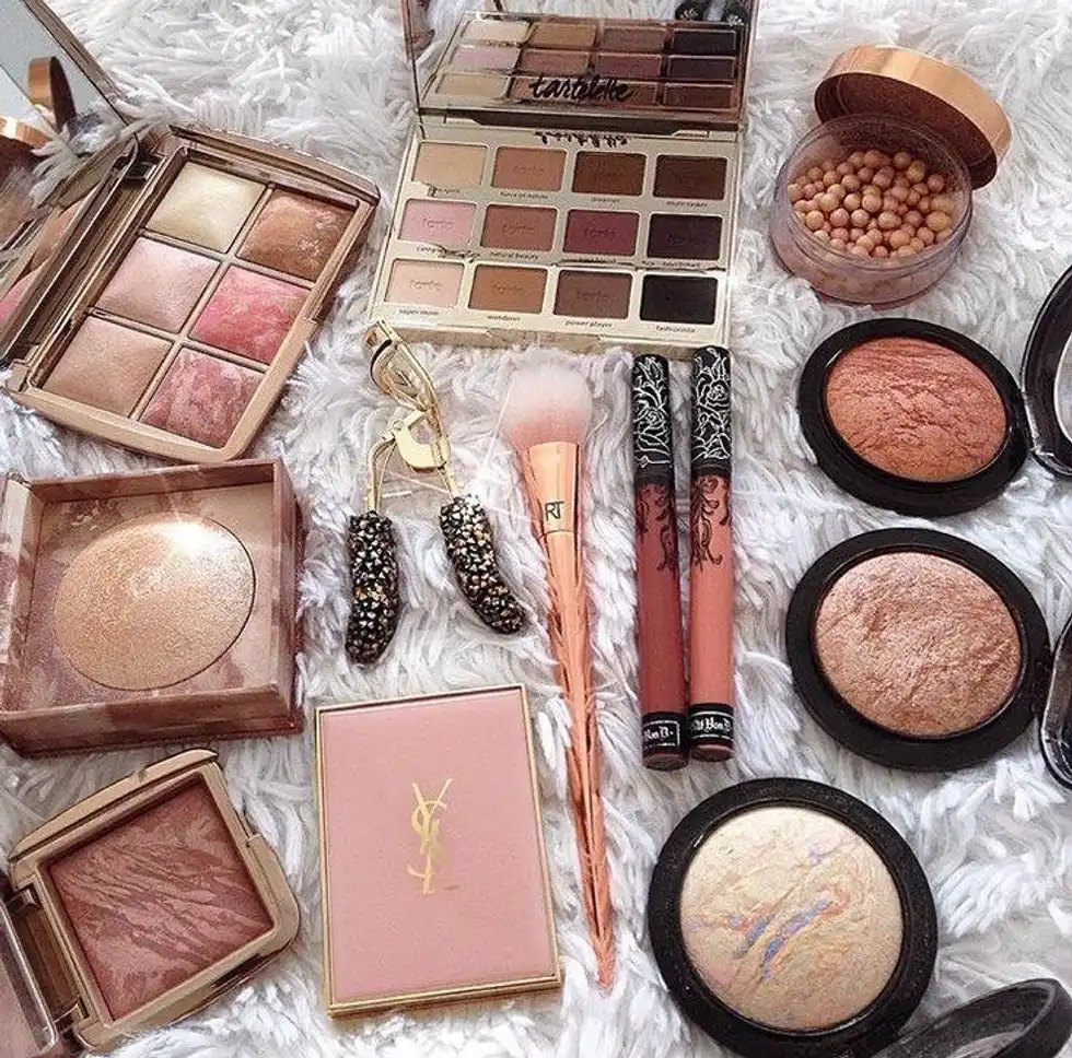 5 Makeup Essentials For The Everyday Cover Girl