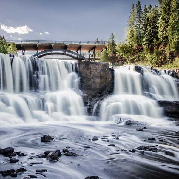 Why You Should Drop Everything And Move to Minnesota