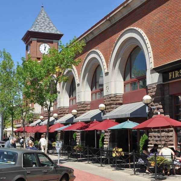 10 Reasons Why Main Street Middletown Is The Best