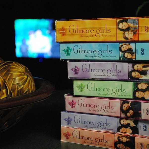Why We All Should Re-Watch 'Gilmore Girls'