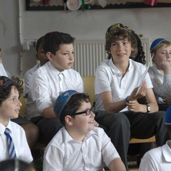 Latina Teacher In A Private Jewish School. Why I Had To Quit My Job.