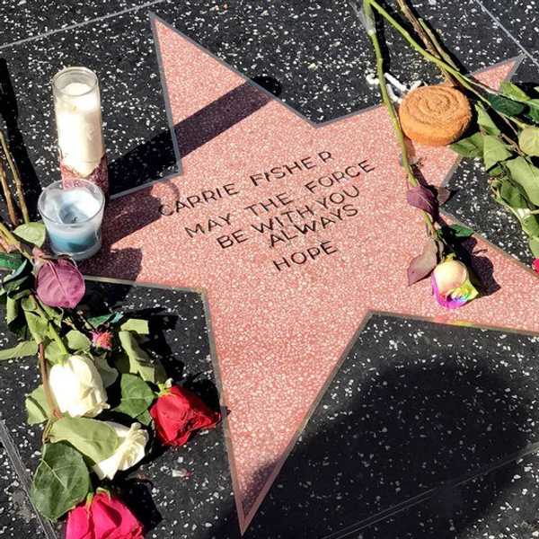 5 Ways To Remember Carrie Fisher