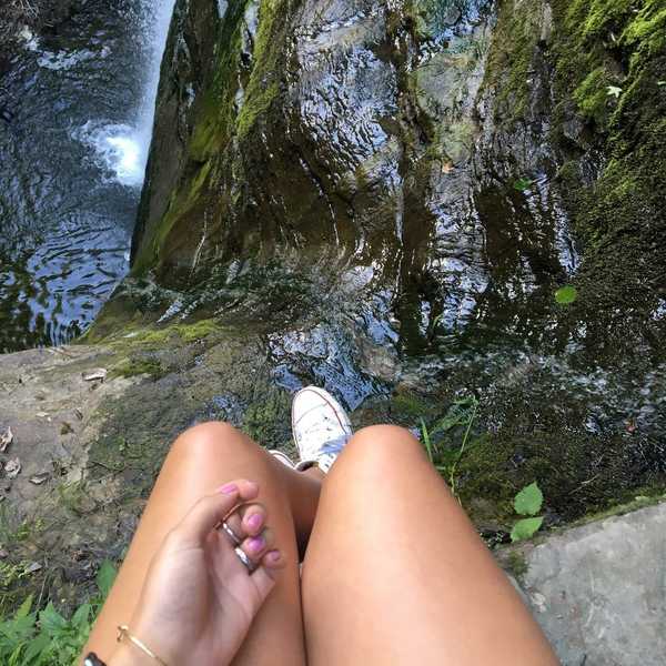 Why Everyone Needs A Break From Social Media