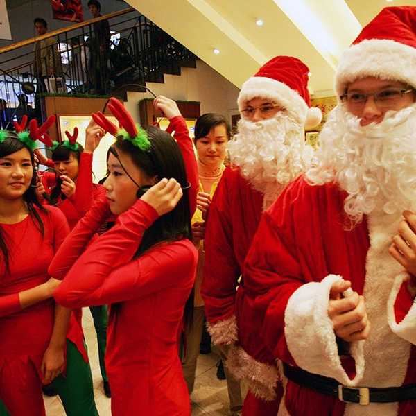 How Christmas Was Celebrated Around The World