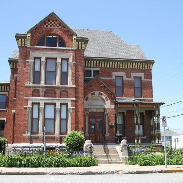 12 Thoughts You've Had While Living In Crawfordsville