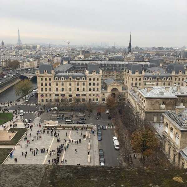 A Love Letter To Paris