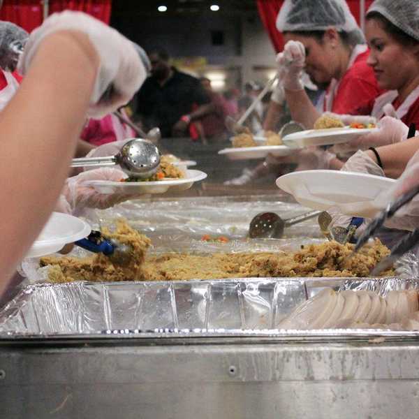 Volunteering During The Holidays