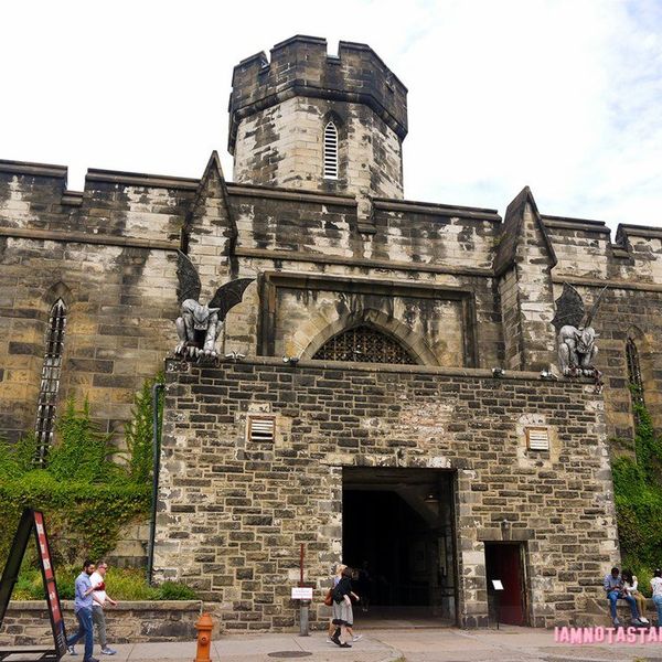 A Collection Of The Oldest Castles In The United States