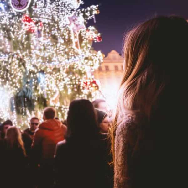 9 Things All College Students Home For The Holidays Understand