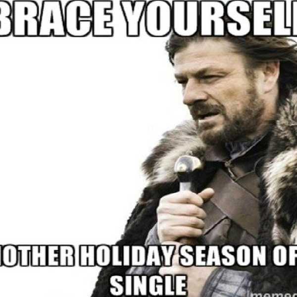 The Pros And Cons Of Being Single During The Holiday Season