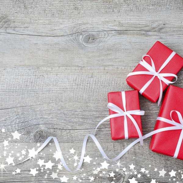 6 Low Cost DIY Christmas Gifts