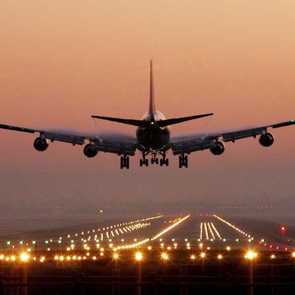 14 Things to Pack in Your Carry On