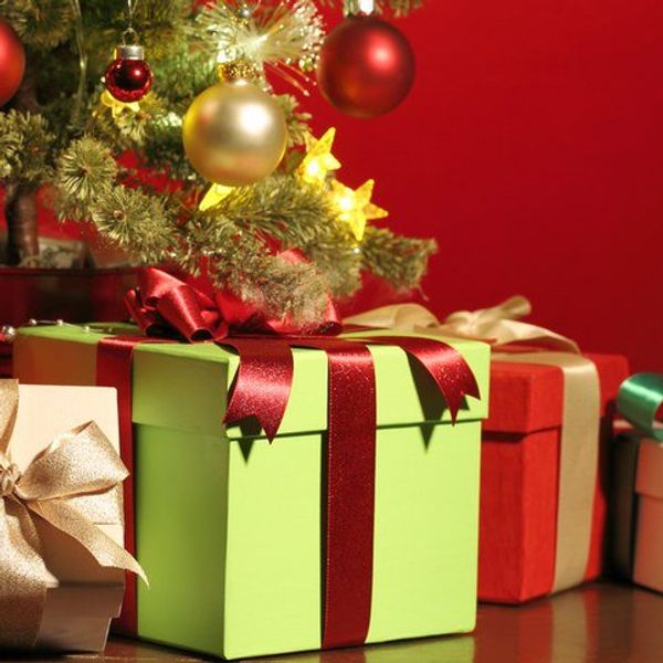 10 Things College Students Actually Want for Christmas