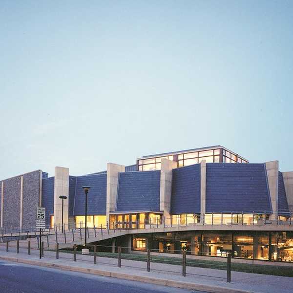 Why You Should Work At Your Student Union