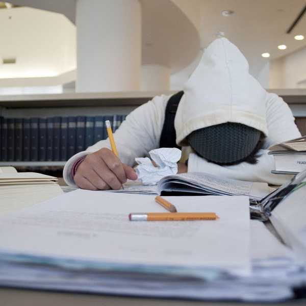 7 Ways To Survive Finals Week