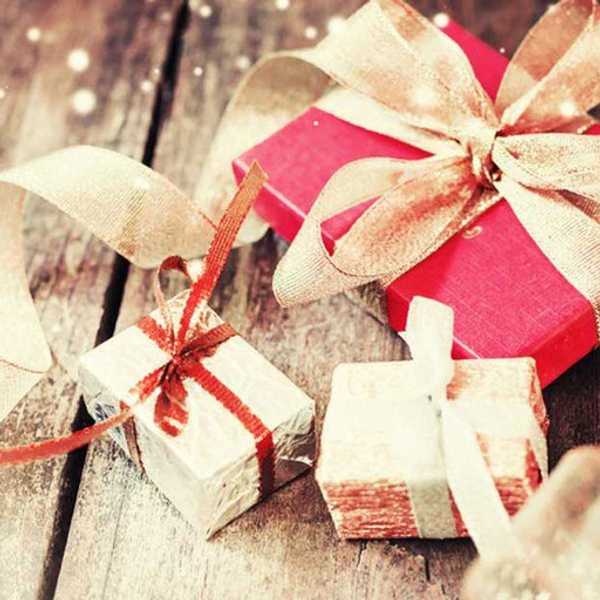 The 5 Stages Of Holiday Shopping As A College Student
