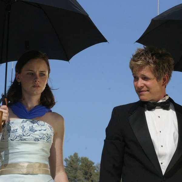 The Ending For 'Gilmore Girls: A Year In The Life' We All Wanted Instead