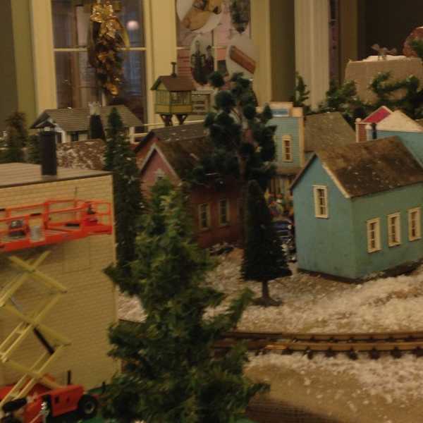 10 Things I Love About The Holiday Season