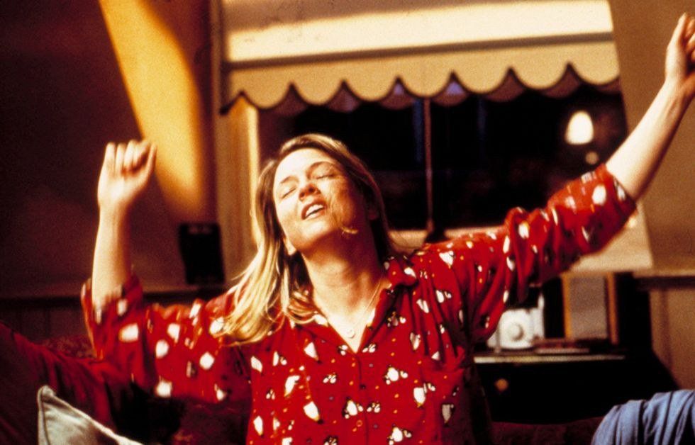 Being Single Is The Greatest Gift This Holiday Season