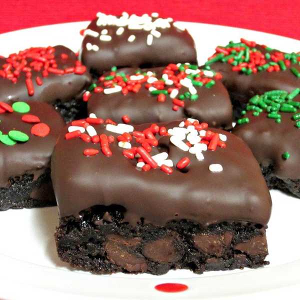 3 Ingredient Desserts To Make For Holiday Parties