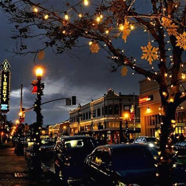 8 Problems College Students Have During The Holidays