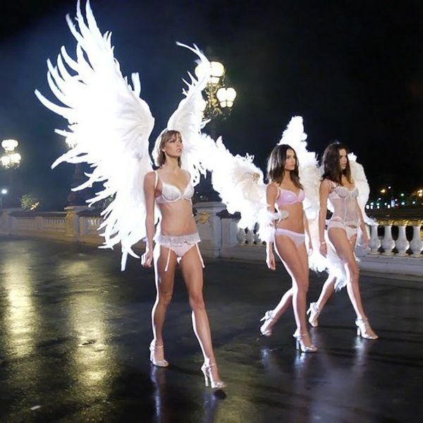 The 2016 Victoria Secret Fashion Show: What to Expect