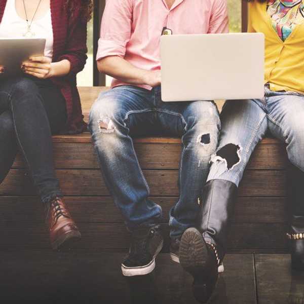 12 Tips For College Students To Stay On Track