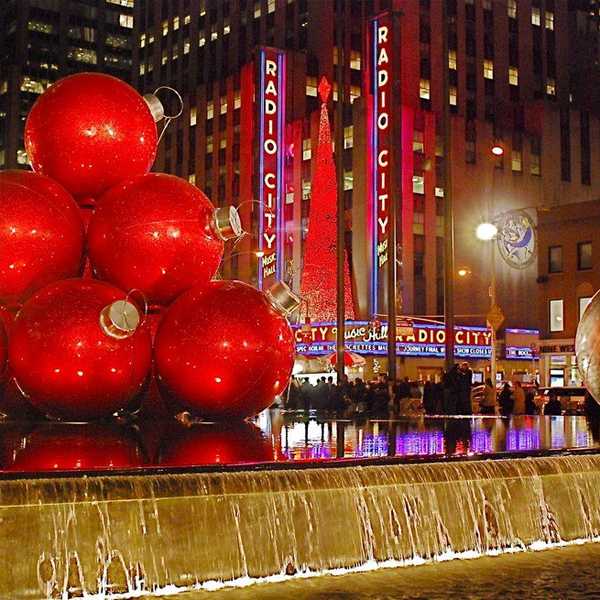 6 Reasons Why NYC Is The Best Place To Be During The Holiday Season