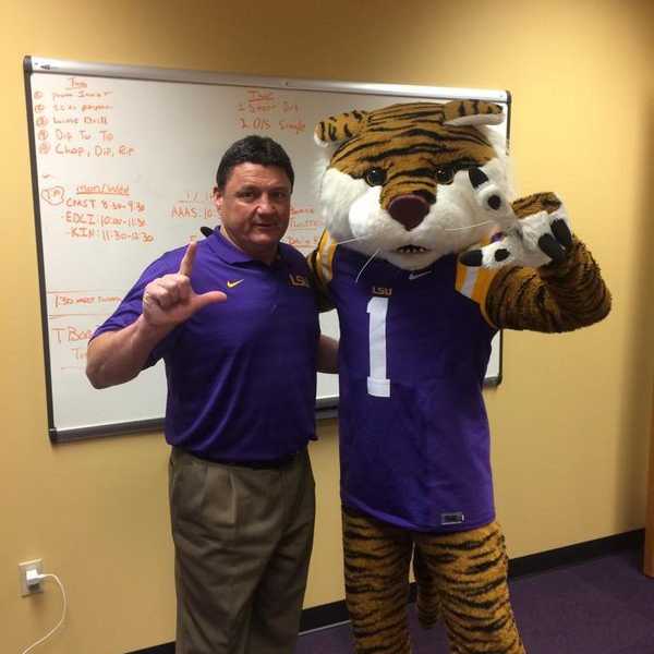 College Football Rivalries Or Major Upsets?