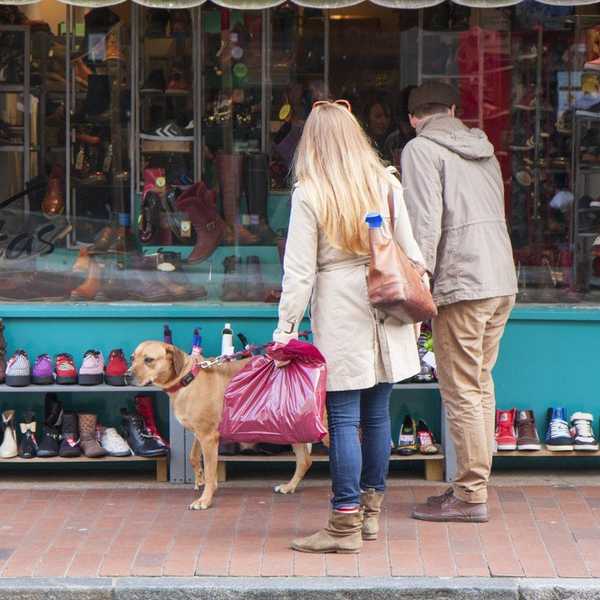 A Thanks to Holiday Retail Workers