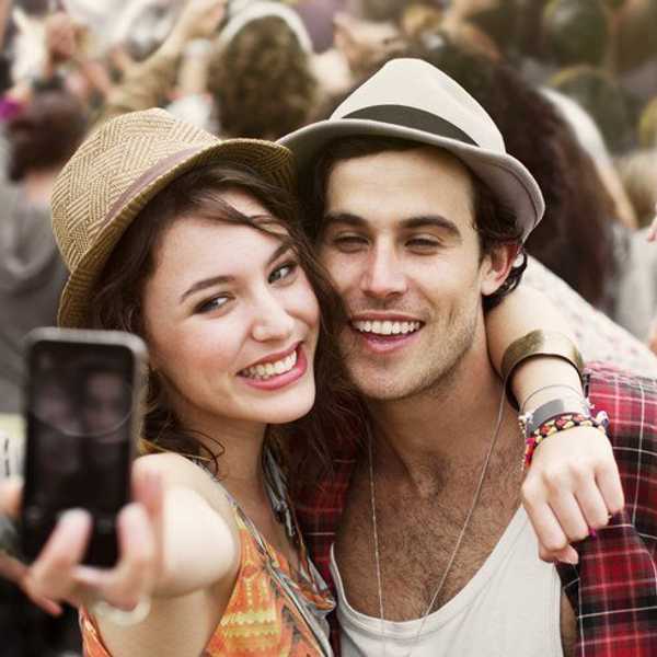 I'm The Girl Who's Friends With Her Ex