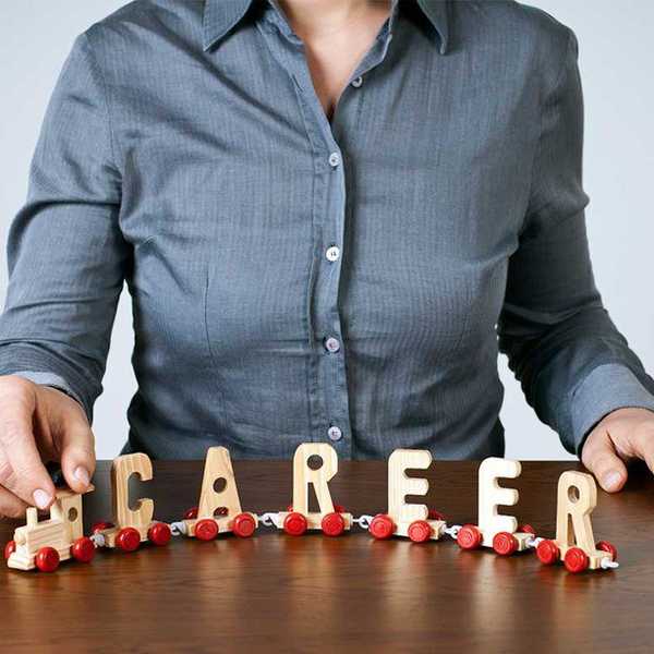 11 Tips On How To Successfully Land Your Dream Job