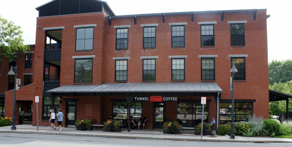 An Attempt at Exhausting a Place in Williamstown (Tentative d'épuisement d'un lieu à Williamstown)