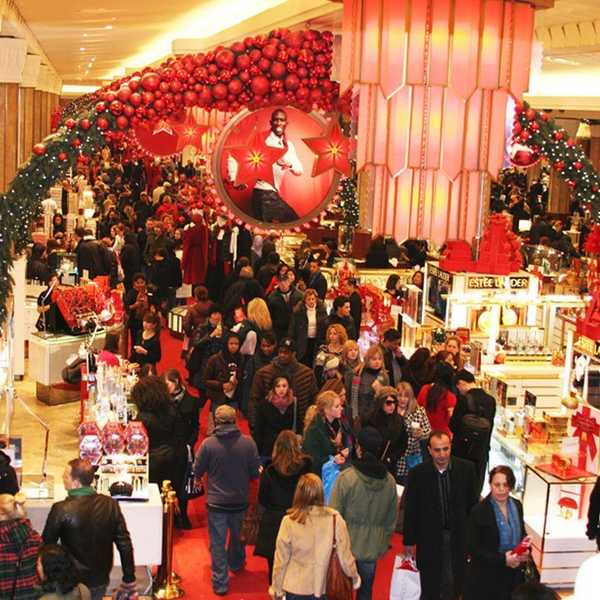 Please Be Mindful Of Those Who Make The Holidays Possible