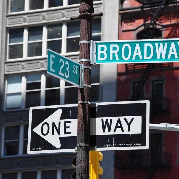 9 Inspirational Lyrics From Broadway Musicals