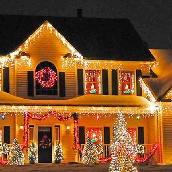 Your Guide To Christmas Decorating